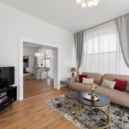 Liebelei Miesbach - Boutique-Apartment Mit Terrasse Im Zentrum מראה חיצוני תמונה