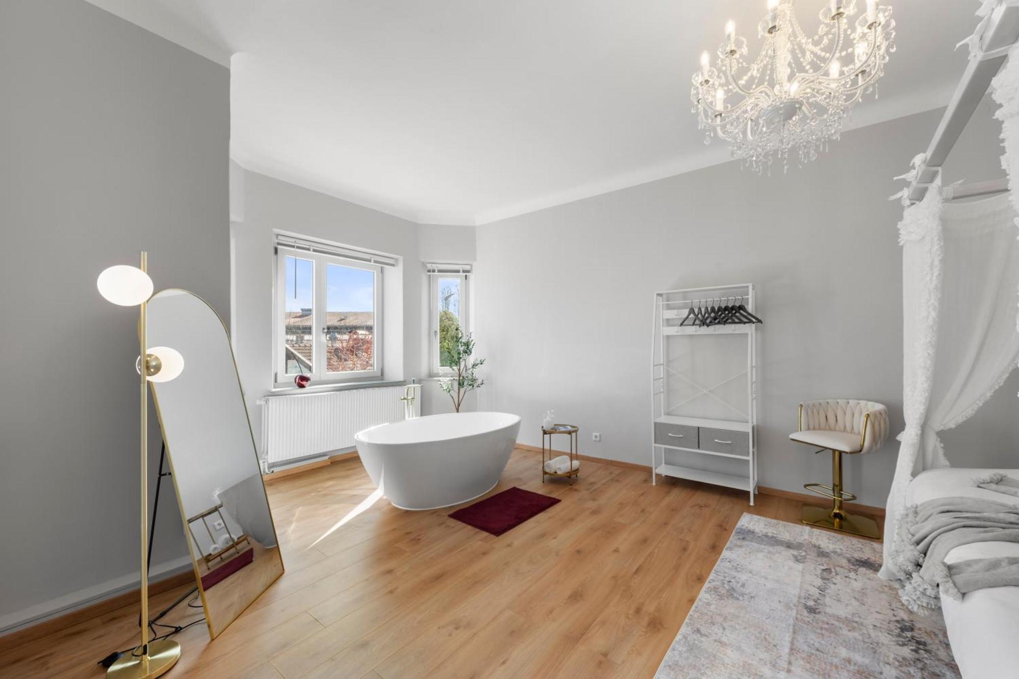 Liebelei Miesbach - Boutique-Apartment Mit Terrasse Im Zentrum מראה חיצוני תמונה