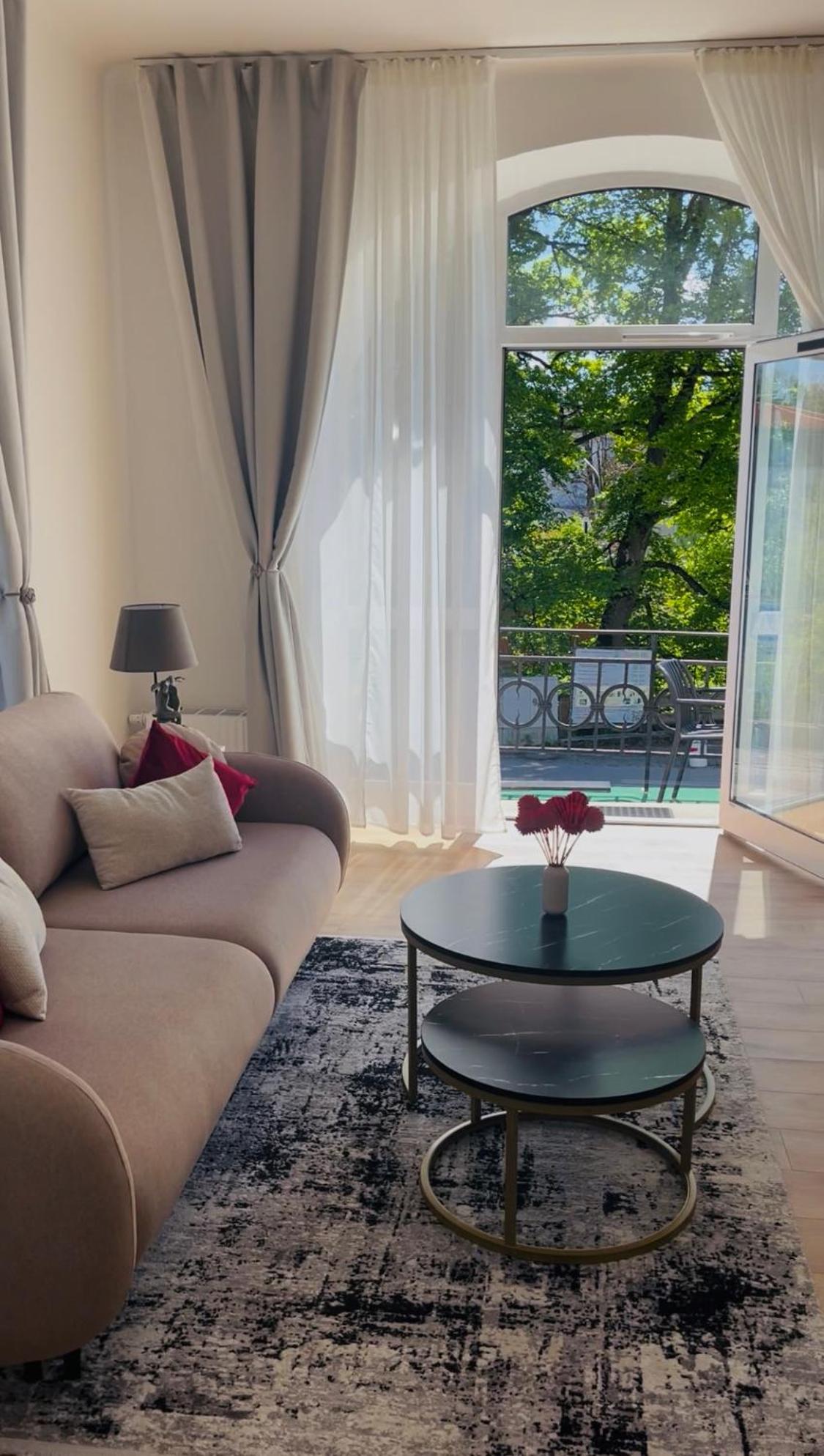 Liebelei Miesbach - Boutique-Apartment Mit Terrasse Im Zentrum מראה חיצוני תמונה