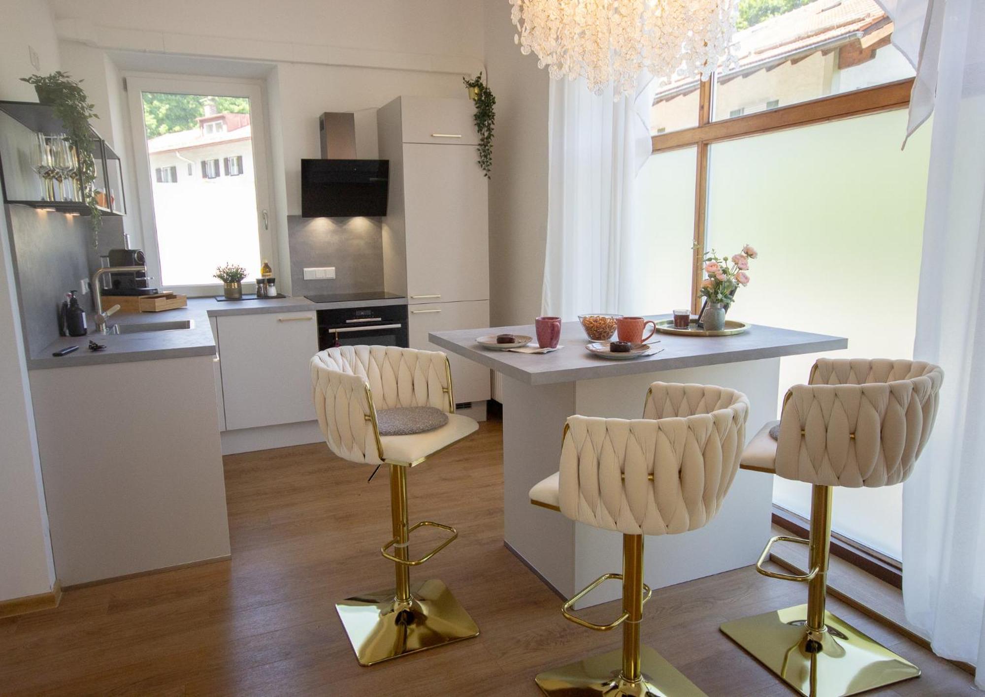 Liebelei Miesbach - Boutique-Apartment Mit Terrasse Im Zentrum מראה חיצוני תמונה